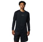 画像1: UA Longshot L/S Tee Black 1368856-001 UnderArmour アンダーアーマー ロング　Tシャツ ウエア 秋冬物 【MEN'S】 (1)