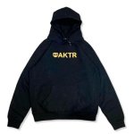 画像1: 68xAKTR LOGO HOODIE BLACK 224-107010 BK AKTR アクター パーカー アウトウエア ウエア 秋冬物 【MEN'S】 (1)