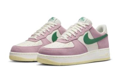 画像1: AIR FORCE 1  '07 LV8  Sail/Pink/Green FV9346-100 Nike ナイキ SOFT PINK SUEDE シューズ   【海外取寄】