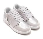 画像2: Air Jordan 1 Low Retro OG GS Metallic Silver CZ0858-002 Jordan ジョーダン シューズ   【海外取寄】【GS】キッズ (2)