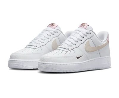 画像1: WMNS AIR FORCE 1  '07 White/Beige/Pink HF9992-100 Nike ナイキ シューズ   【海外取寄】【WOMEN'S】