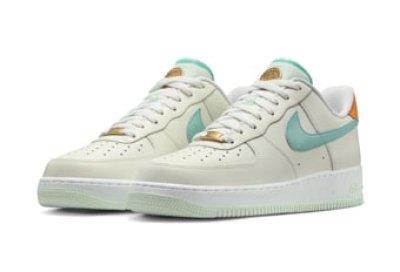 画像1: AIR FORCE 1  '07 Sail/Green/Orabge HM3728-131 Nike ナイキ Be The One シューズ   【海外取寄】