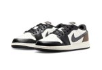 画像2: Air Jordan 1 Low OG　GS　Mocha　 White/Black/Dark Mocha CZ0858-102 Jordan ジョーダン モカ シューズ   【海外取寄】【GS】キッズ (2)