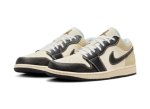 画像2: Air Jordan 1 Low  Coconut Milk/Black/Blue HQ3437-101 Jordan ジョーダン シューズ   【海外取寄】 (2)