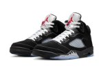 画像2: Air Jordan 5 Retro OG Reimagined Black/Silver/Red HF3975-001 Jordan ジョーダン シューズ   【海外取寄】 (2)