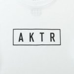 画像2: KIDS AKTR LOGO L/S SPORTS TEE WHITE 224-048005 WH GS AKTR アクター ロング　Tシャツ ウエア 秋冬物 【BOY'S】 キッズ アパレル (2)