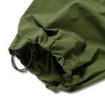 画像2: WARM UP BALLOON PANTS OLIVE 224-104020 OL AKTR アクター Pants パンツ ウエア 秋冬物 【MEN'S】 (2)