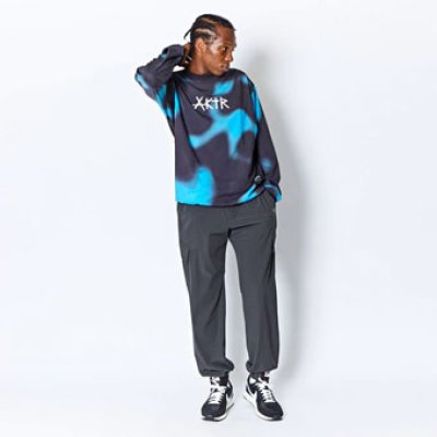 画像1: BORDERLESS PULLOVER SHOOTING SHIRTS BLACK/BLUE 125-001010 BKxBL AKTR アクター Tシャツ ウエア  【MEN'S】