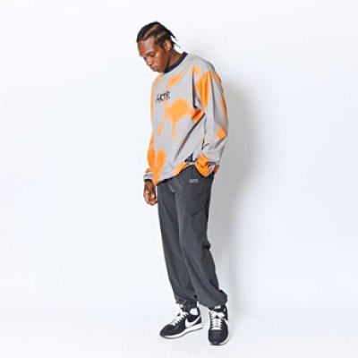 画像1: BORDERLESS PULLOVER SHOOTING SHIRTS GREIGE/ORANGE 125-001010 GExOR AKTR アクター Tシャツ ウエア  【MEN'S】