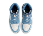 画像3: Wmns Air Jordan 1 Retro HI OG　First in Flight White/U.Blue/Navy FD2596-400 Jordan ジョーダン ファースト イン フライト シューズ   【海外取寄】【WOMEN'S】 (3)