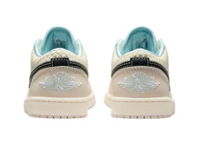 画像2: Wmns Air Jordan 1 Low Sanddrift Sand/Black/Blue HQ3440-101 Jordan ジョーダン サンドドリフト シューズ   【海外取寄】【WOMEN'S】